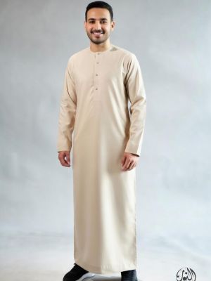 EMIRATI WITH METAL STUD - BISCOFF